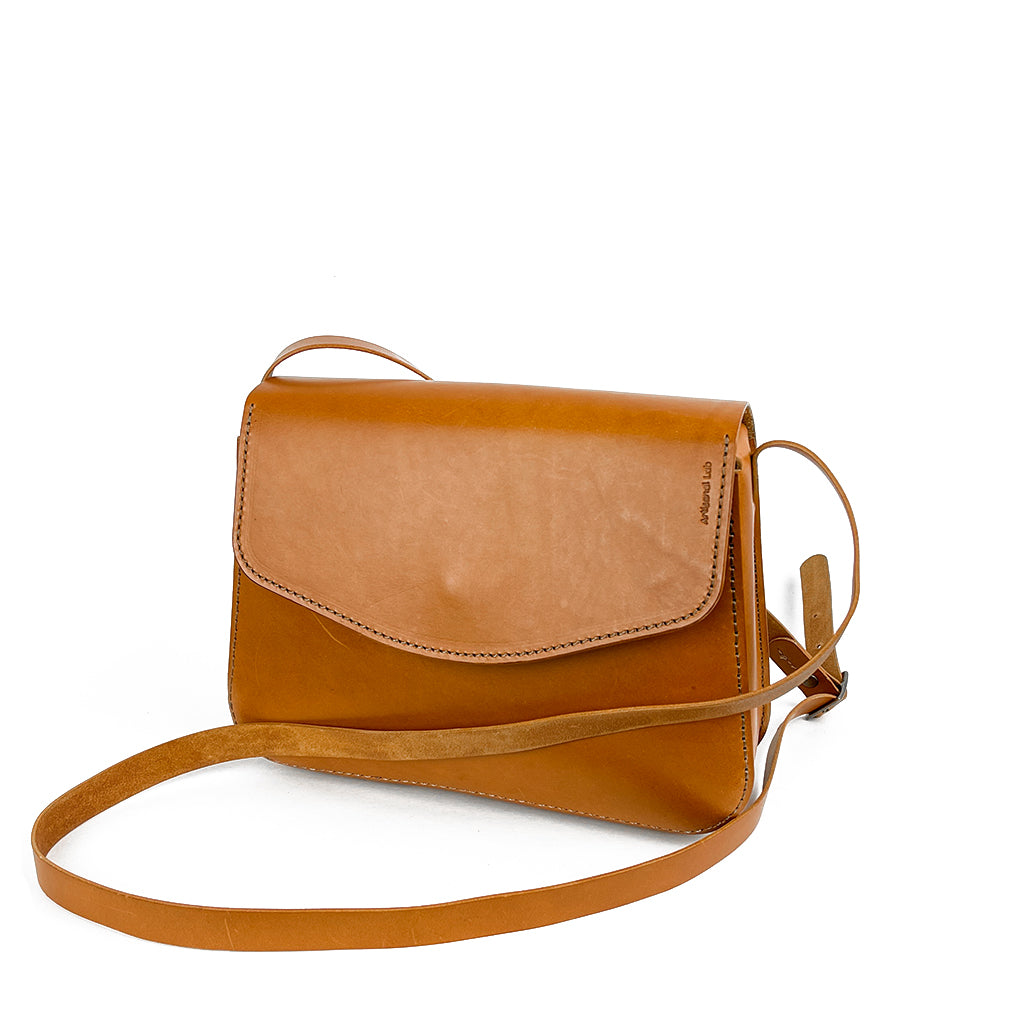 leather crossbody purses | Artisanal lab